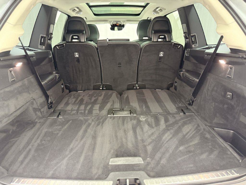 Used 2022 Volvo XC90 T6 Momentum w/ Climate Package AWD/4WD image 31