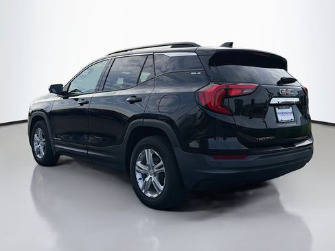 Used 2018 GMC Terrain SLE w/ Driver Convenience Package FWD image 13