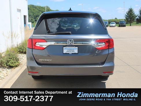 Certified 2018 Honda Odyssey EX-L image 5