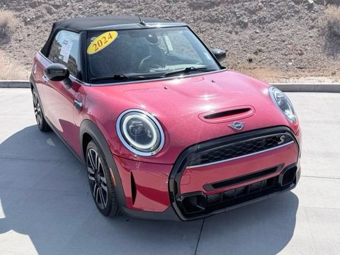 Used 2024 MINI Cooper S FWD image 3