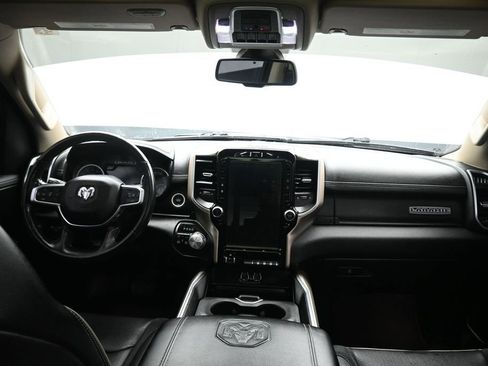 Used 2020 RAM 1500 Laramie AWD/4WD image 45