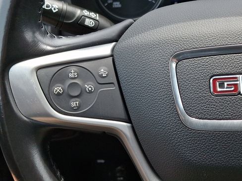 Used 2021 GMC Terrain SLE w/ Driver Convenience Package AWD/4WD image 20