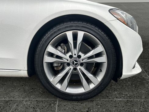 Used 2018 Mercedes-Benz C 300 Sedan image 9