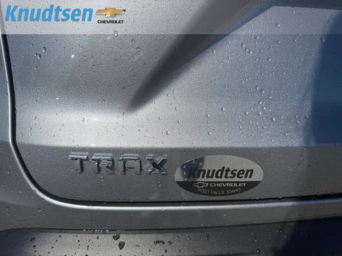 Used 2025 Chevrolet Trax ACTIV w/ Driver Confidence Package image 10