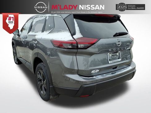 New 2026 Nissan Rogue SV w/ Cold Weather Package image 5