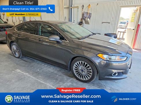 Used 2016 Ford Fusion SE w/ Equipment Group 202A FWD image 5