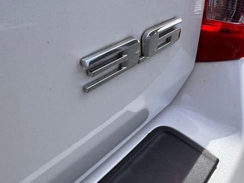 Used 2013 Cadillac SRX Performance w/ Driver Awareness Package FWD image 9