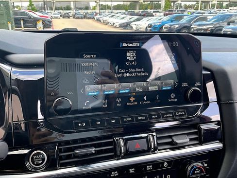 Used 2023 Nissan Pathfinder SL w/ SL Premium Package image 30