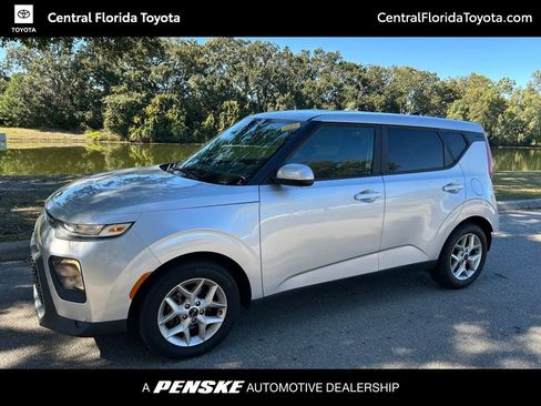 Used 2020 Kia Soul S image 1