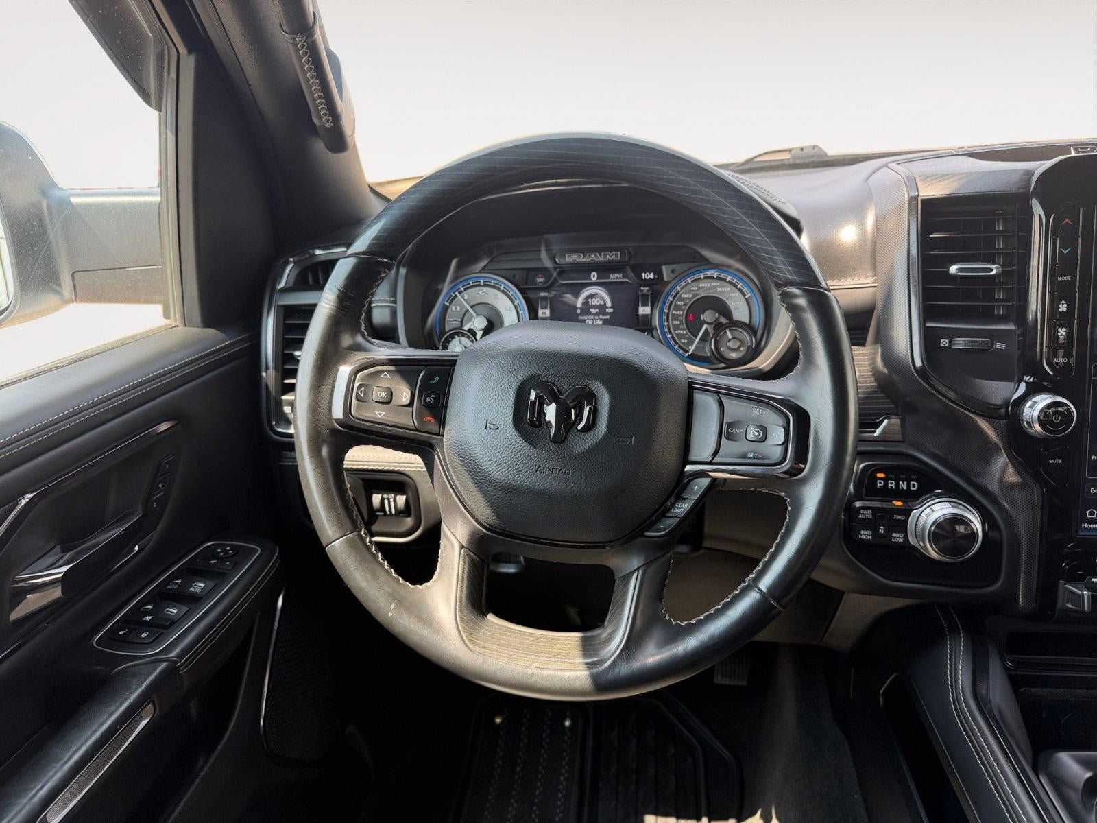 Used 2022 RAM 1500 Limited w/ Body-Colour Bumper Group AWD/4WD image 14