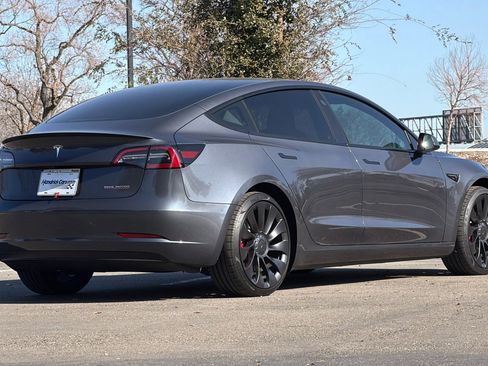 Used 2023 Tesla Model 3 Performance image 5