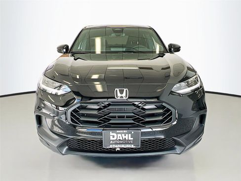 New 2026 Honda HR-V Sport image 3