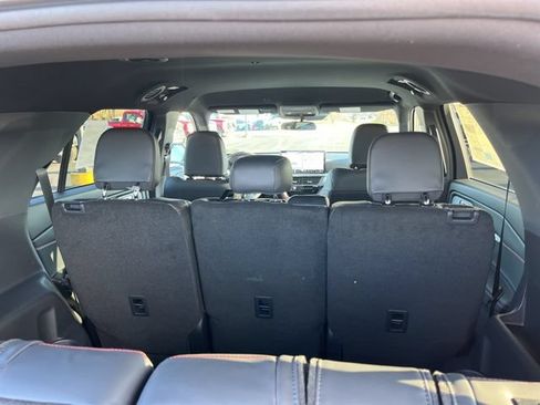 New 2026 Ford Explorer ST-Line w/ ST-Line Street Pack AWD/4WD image 28