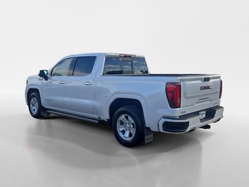 Used 2019 GMC Sierra 1500 Denali w/ Denali Ultimate Package AWD/4WD image 3