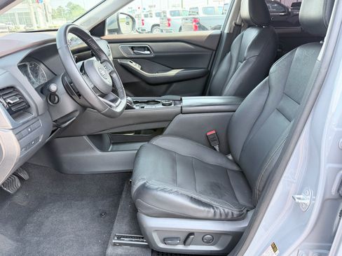 Used 2021 Nissan Rogue SL w/ Premium Package AWD/4WD image 22