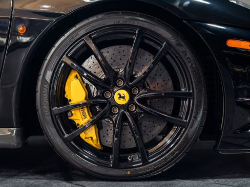 Used 2009 Ferrari F430 Scuderia RWD image 5