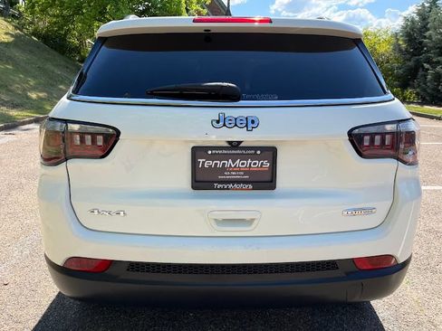 Used 2019 Jeep Compass Latitude w/ Popular Equipment Group AWD/4WD image 47