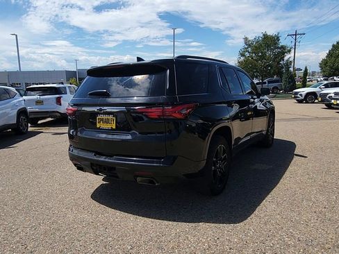 Used 2023 Chevrolet Traverse Premier w/ Redline Edition image 8