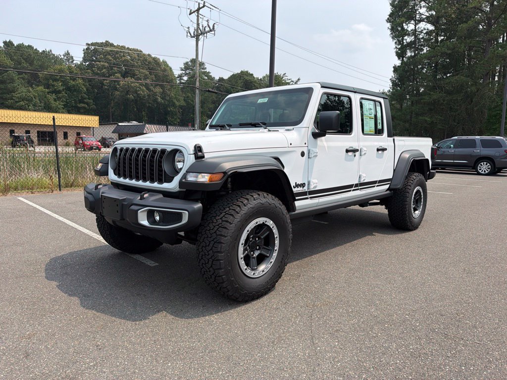 New 2026 Jeep Gladiator Sport AWD/4WD image 2