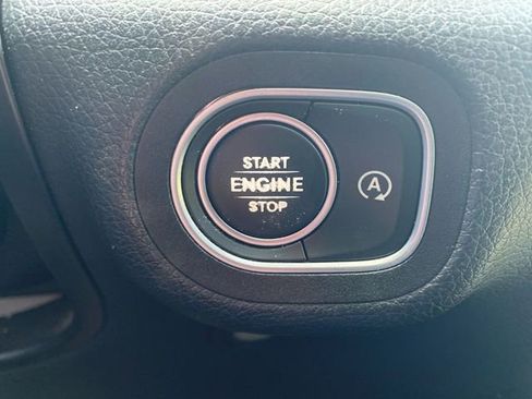 Used 2020 Mercedes-Benz GLS 450 4MATIC image 10