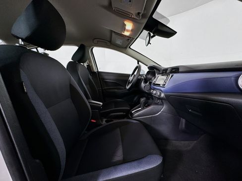 Used 2023 Nissan Versa SV image 29