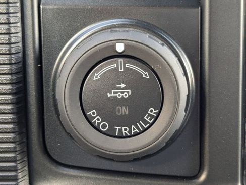 New 2025 Ford F150 Lariat w/ Equipment Group 502A High image 27