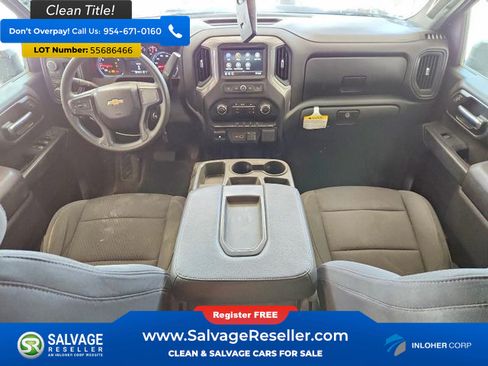 Used 2023 Chevrolet Silverado 2500 Custom w/ Custom Convenience Package AWD/4WD image 11