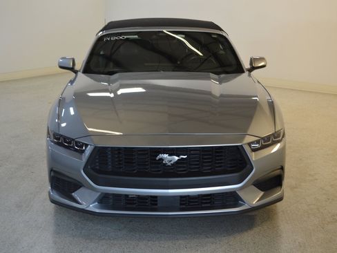 Used 2024 Ford Mustang Premium RWD image 8