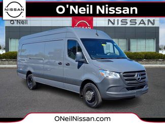 Used 2024 Mercedes-Benz Sprinter 3500 w/ Acoustic Package video 1