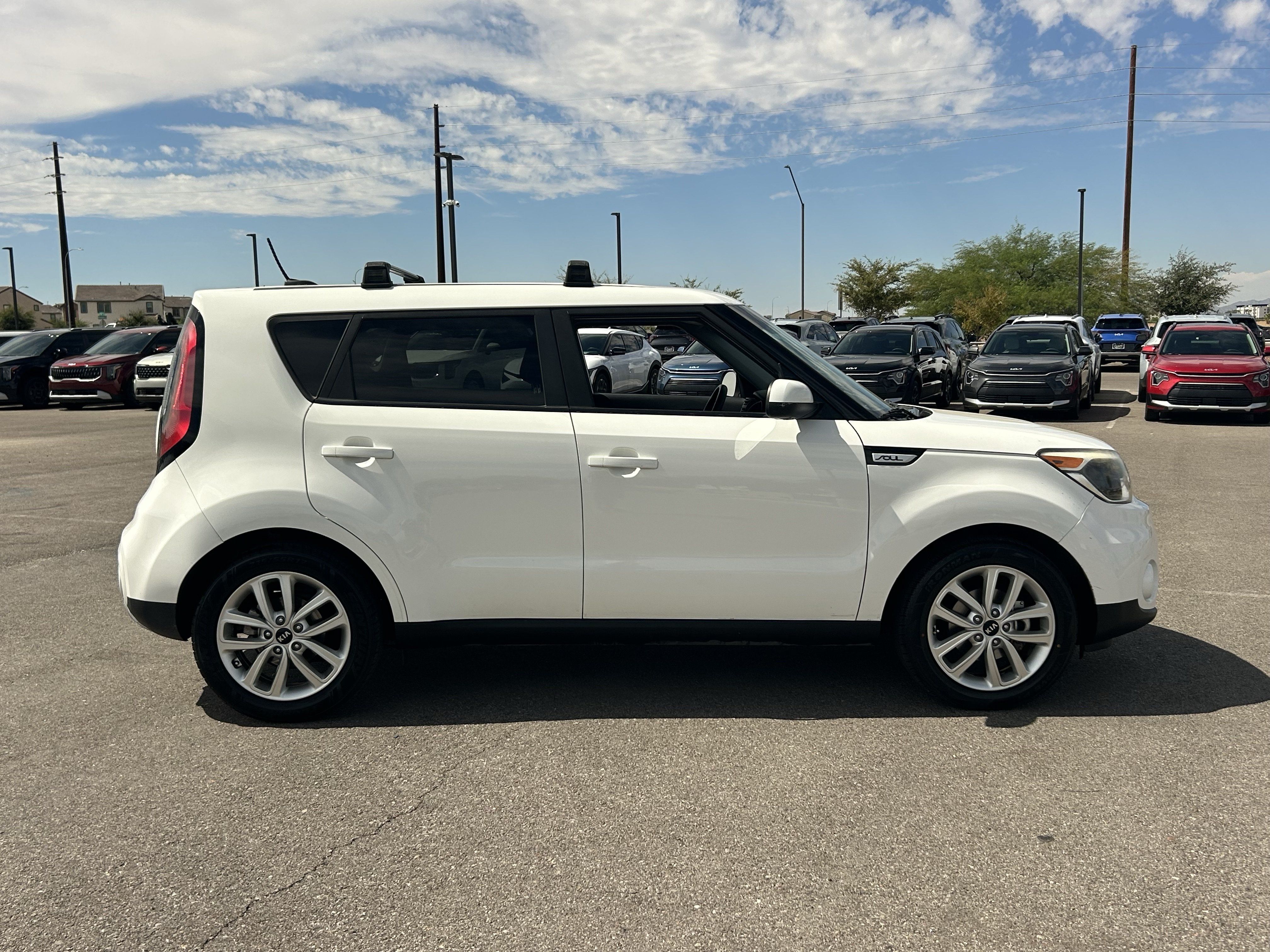 Used 2018 Kia Soul + FWD image 6