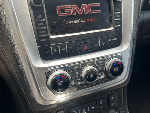 Used 2016 GMC Acadia SLT w/ Open Road Package FWD image 10