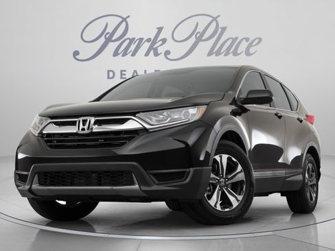 Used 2017 Honda CR-V LX image 11
