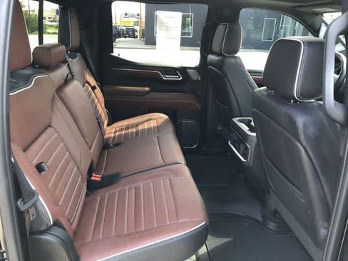 Used 2025 GMC Sierra 1500 Denali Ultimate AWD/4WD image 18