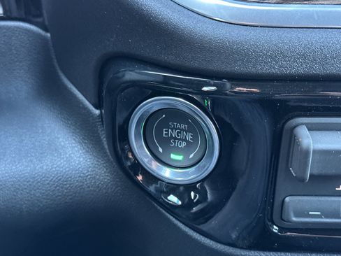 New 2026 Chevrolet Silverado 1500 LT w/ LPO, Dark Essentials Package AWD/4WD image 21