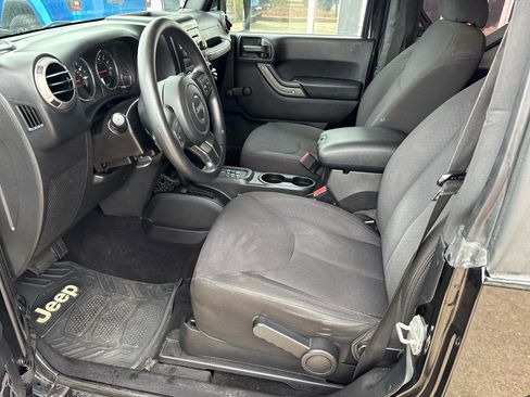 Used 2016 Jeep Wrangler Sport w/ Mopar Black Appearance Group image 13