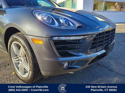 Used 2017 Porsche Macan image 11
