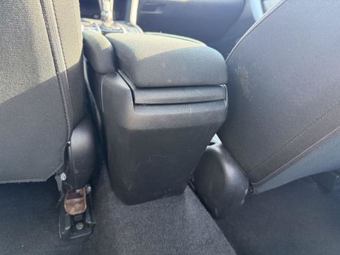 Used 2018 Honda Civic EX-T image 9