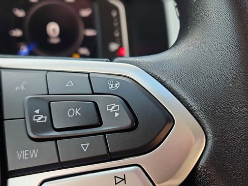 Used 2023 Volkswagen Atlas SEL image 22