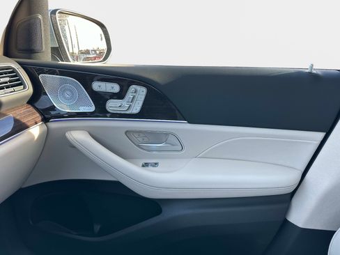New 2026 Mercedes-Benz GLS 450 450 4MATIC SUV image 26