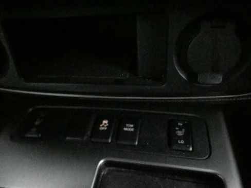 Used 2015 Nissan Armada SL AWD/4WD image 26