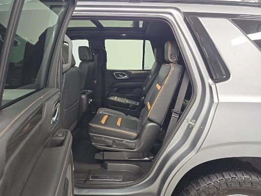 Used 2023 GMC Yukon AT4 AWD/4WD image 11