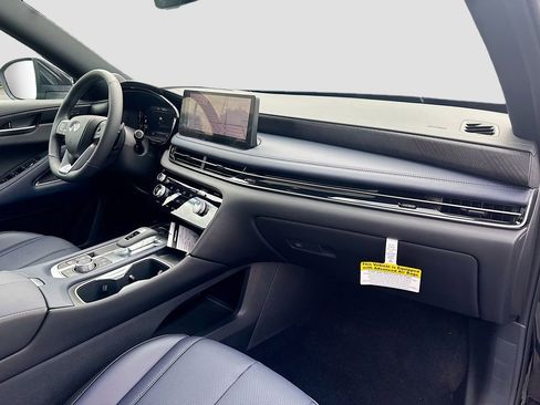 Used 2026 INFINITI QX60 Sport w/ Dark Cargo Package image 33