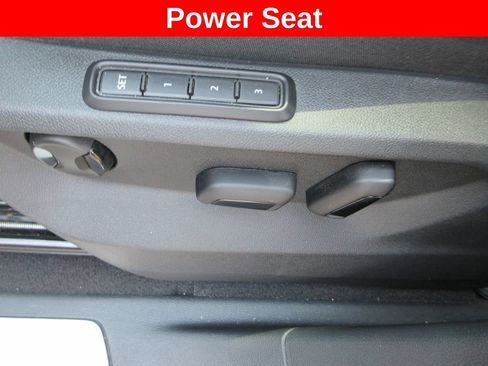 Used 2024 Volkswagen Atlas Cross Sport SEL Premium R-Line AWD/4WD image 24