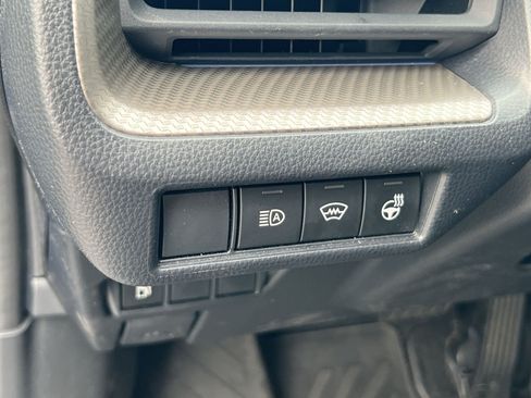 Used 2026 Toyota Prius XLE FWD image 23