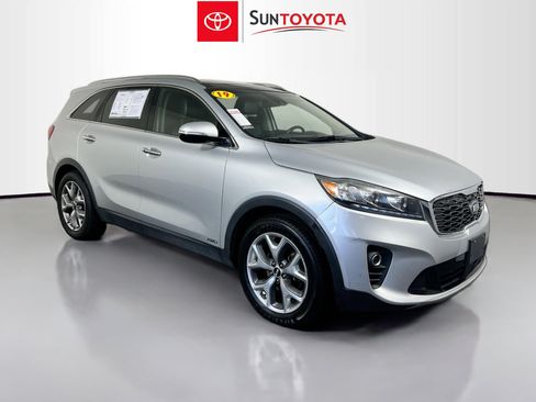 Used 2019 Kia Sorento EX AWD/4WD image 1