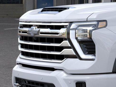 New 2026 Chevrolet Silverado 3500 High Country w/ High Country Premium Package AWD/4WD image 13