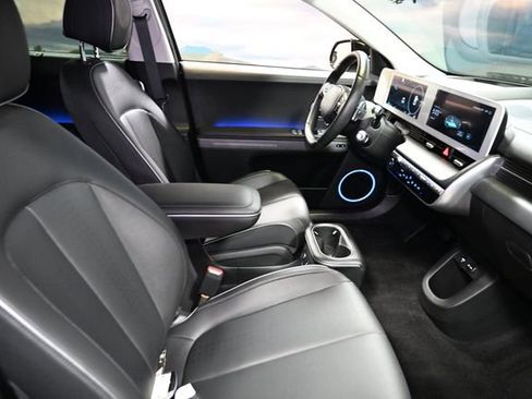 Used 2024 Hyundai Ioniq 5 Limited image 43