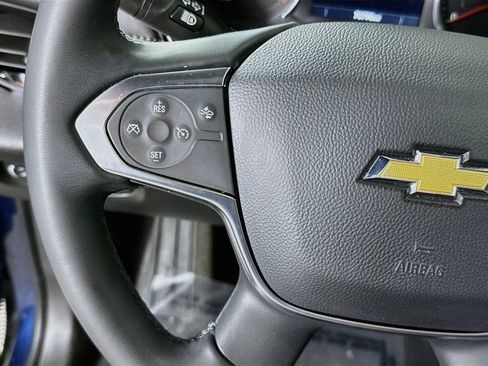 Used 2023 Chevrolet Traverse LT FWD image 20