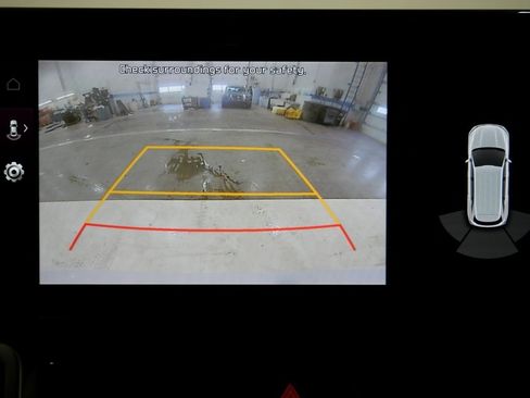 Used 2023 Kia Sorento S w/ Panoramic Sunroof Package image 19