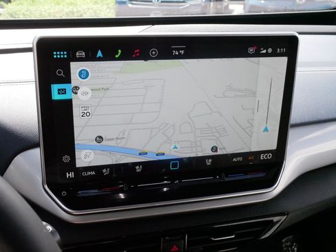 Certified 2025 Volkswagen ID.4 Pro S AWD/4WD image 30